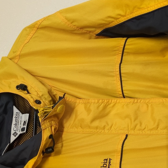 Columbia Sportswear Company Women's Size XL Hooded Yellow And Black Jacket - Picture 3 of 13